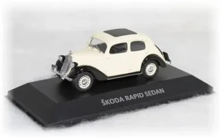 Škoda Rapid 901 Sedan bílá – DeAgostini 1:43